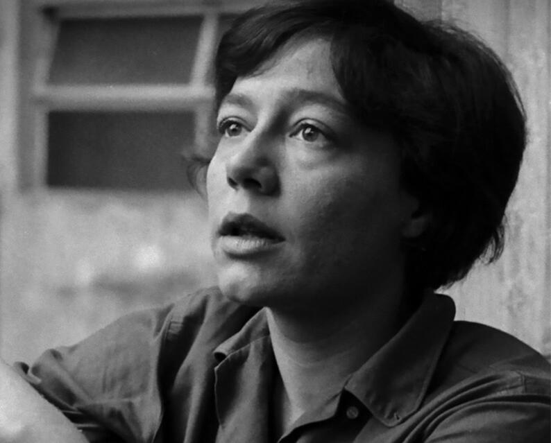 Fósforo #70 &quot;Extracción de la piedra de locura&quot;, Alejandra Pizarnik Domingo, 19 de Novembro de 2017 Jardim do Arco do Cego