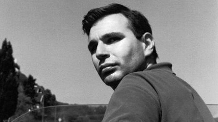 Fósforo #32 "Películas" Luís Miguel Nava Sábado, 19 de Novembro de 2016 Esplanada da FCSH