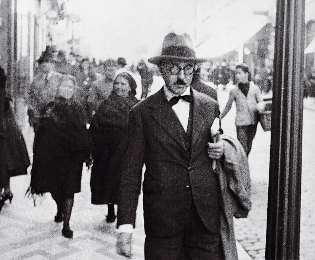 Fósforo #30 &quot;Livro do Desassossego&quot; Sábado, 29 de Outubro de 2016 Com Calma - Espaço Cultural