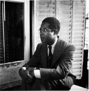 Fósforo #91 &quot;antologia poética&quot; Aimé Cesaire Sábado, 11 de maio de 2019 Com Calma - Espaço Cultural