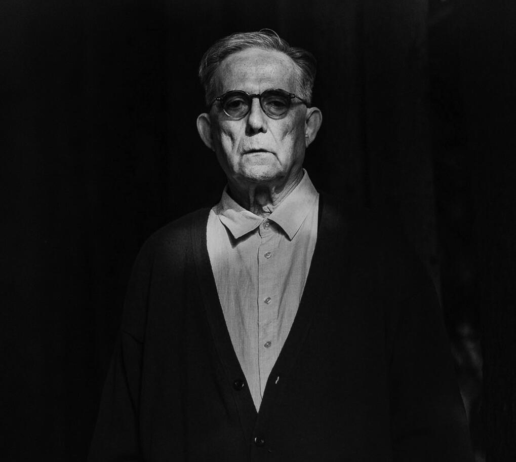 Fósforo #80 &quot;A poeira levada pelo vento&quot; Joaquim Manuel Magalhães Sábado, 9 de Junho de 2018 Jardim do Beau Séjour